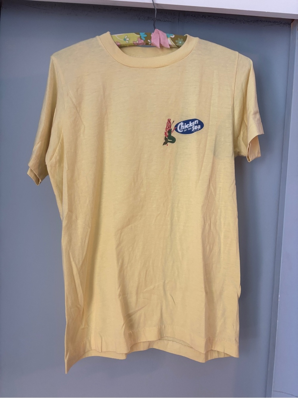 VINTAGE Chicken Of The Sea Light Yellow Single Stitch T-Shirt
